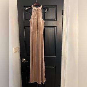 Velvet dress size 6. I wore once to a wedding. I am 5’3” and 135 lbs.